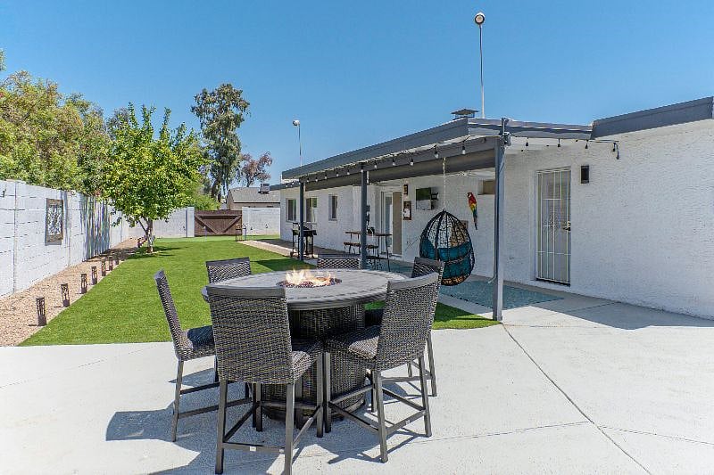Furnished Finder property 395572_1 photo 24