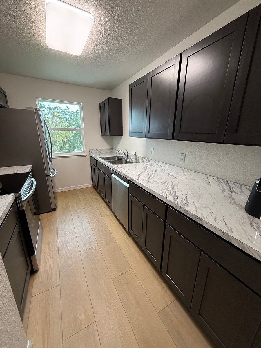 Furnished Finder property 395578_1 photo 24