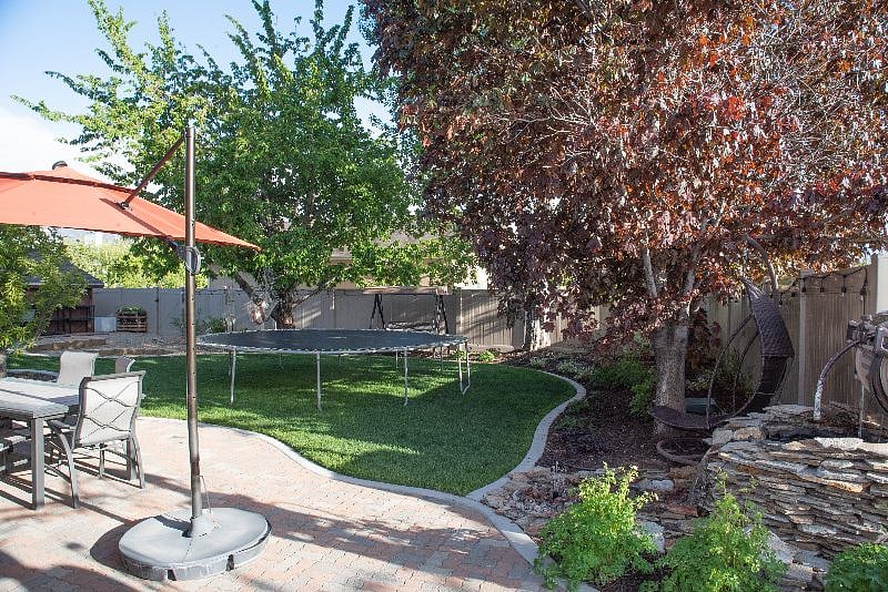 Furnished Finder property 395604_1 photo 16