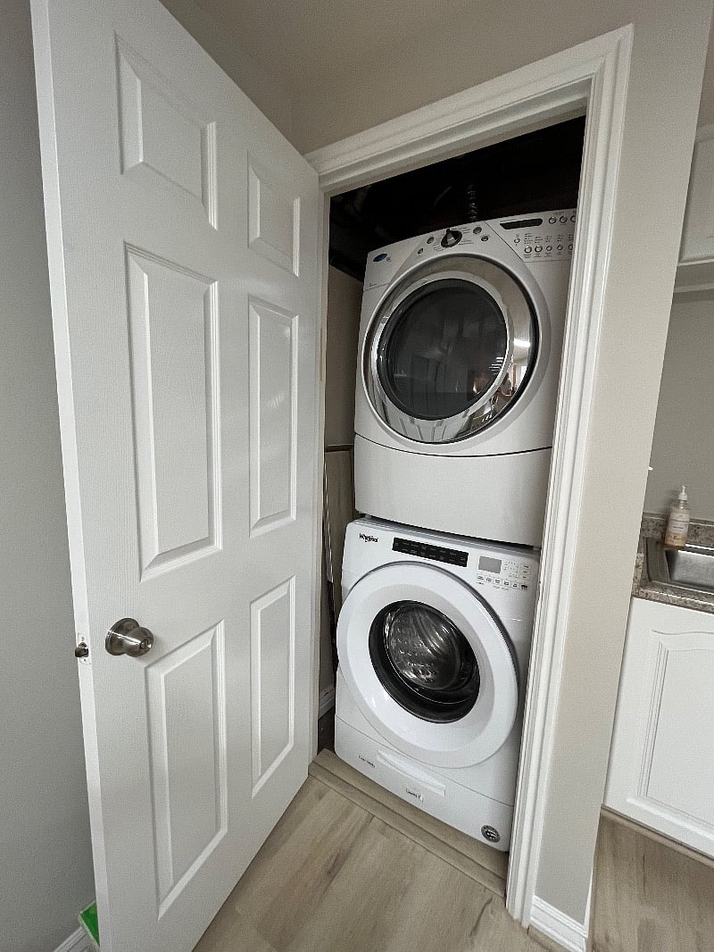 Furnished Finder property 395604_1 photo 7