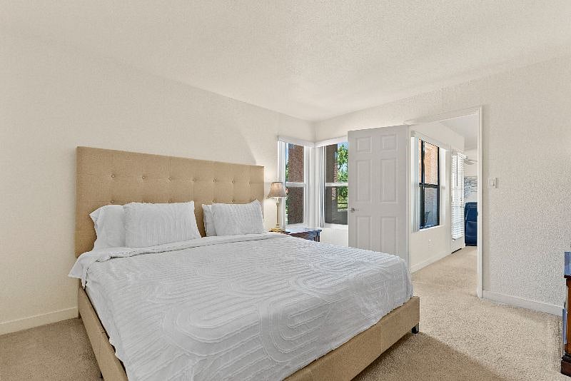 Furnished Finder property 395607_1 photo 8