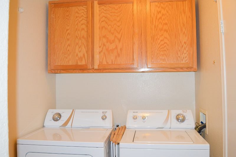 WASHER & DRYER