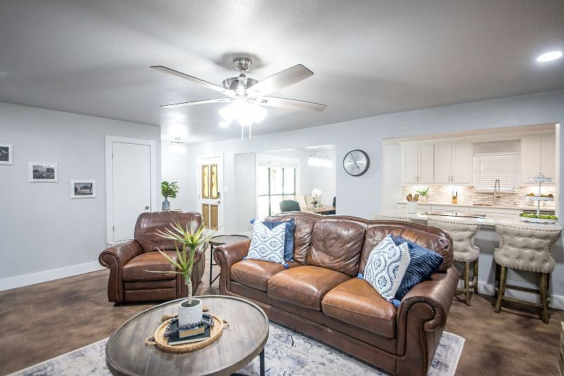 Furnished Finder property 395678_1 photo 5