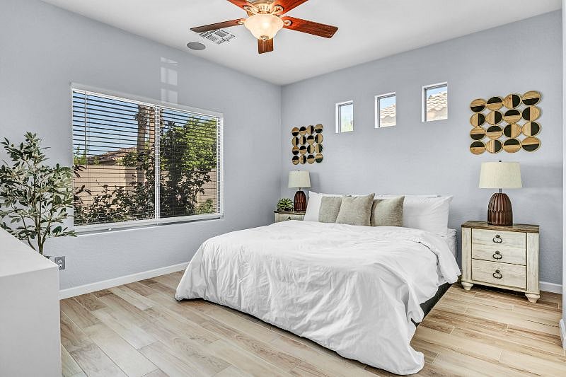 Furnished Finder property 395715_1 photo 8