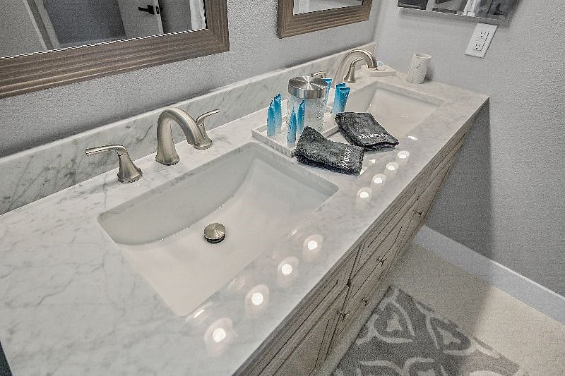 Furnished Finder property 395771_1 photo 25