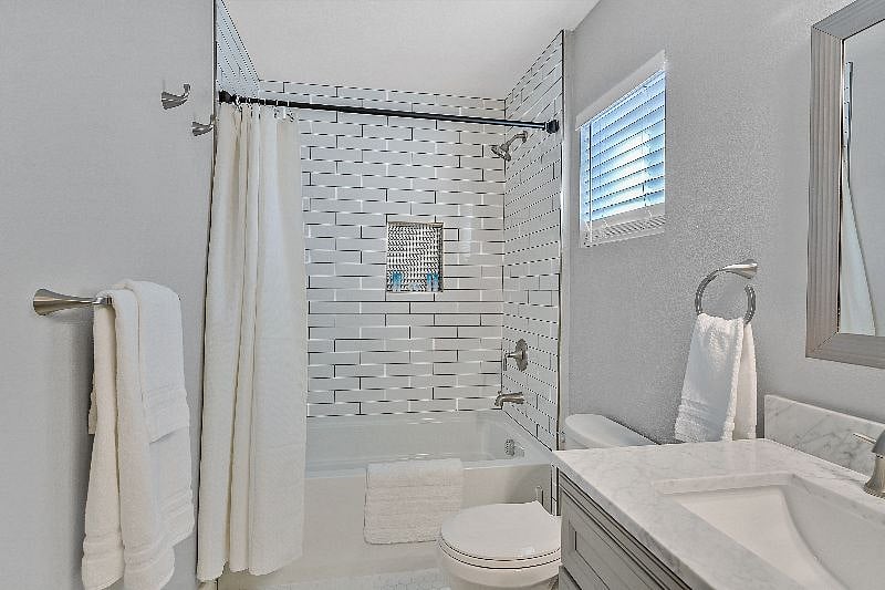 Furnished Finder property 395771_1 photo 26