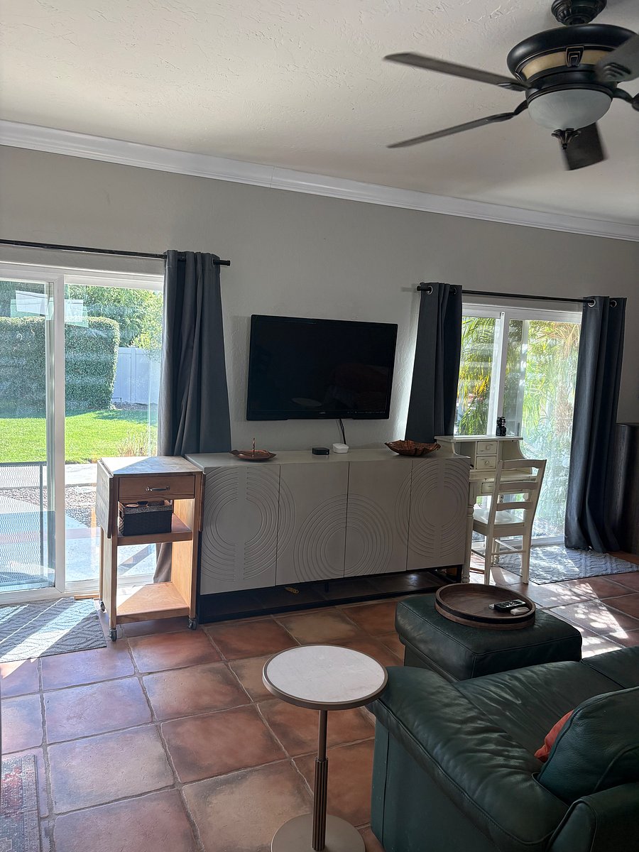 Furnished Finder property 395779_1 photo 8