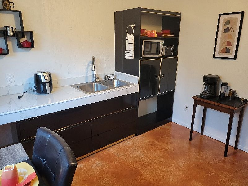 Furnished Finder property 395852_1 photo 5