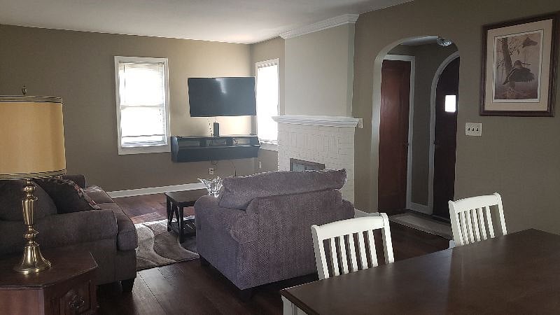 Dining area looking toward living room.