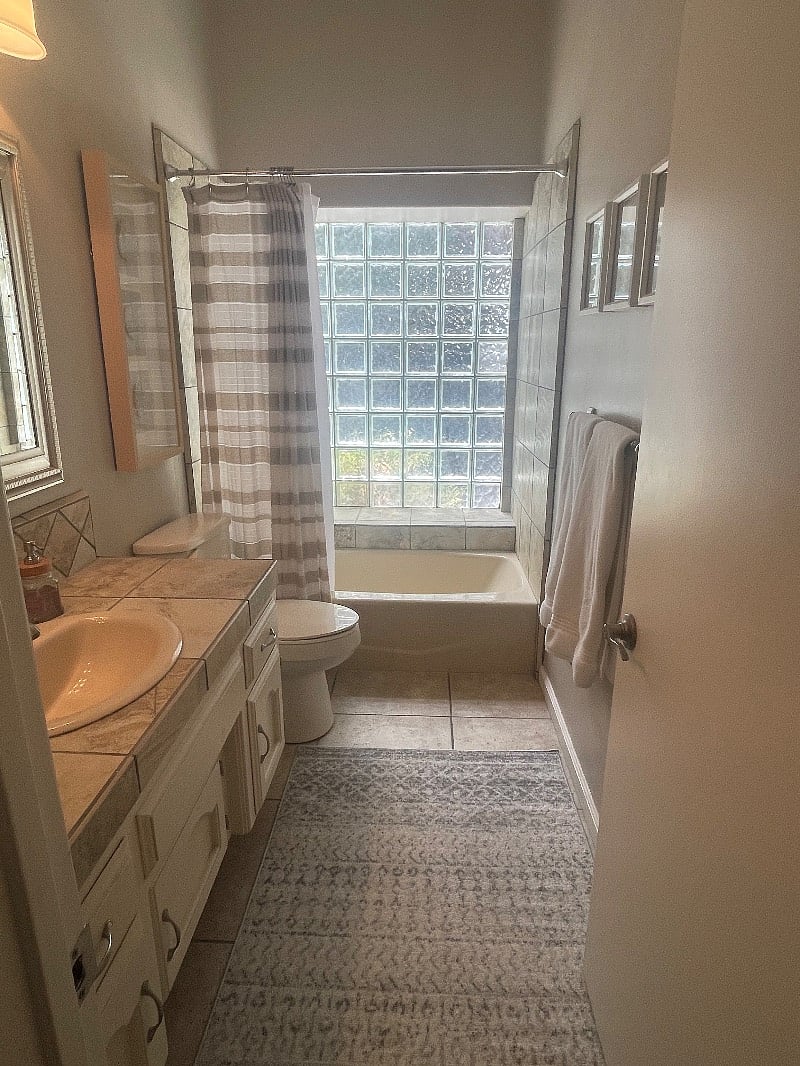 Furnished Finder property 395890_1 photo 4