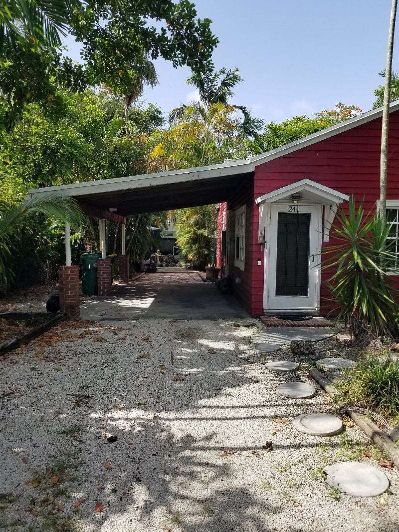 Main house, walk to the back were Cabana is located