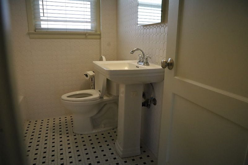 Furnished Finder property 395949_1 photo 7