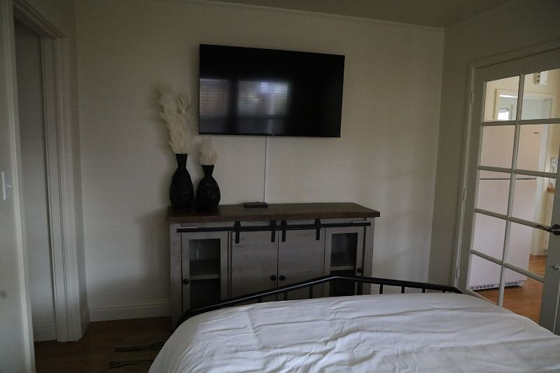 Furnished Finder property 395949_1 photo 11