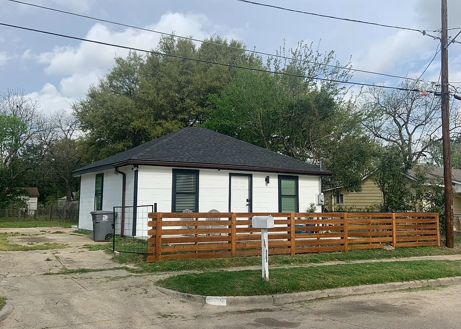 fully fenced with gate