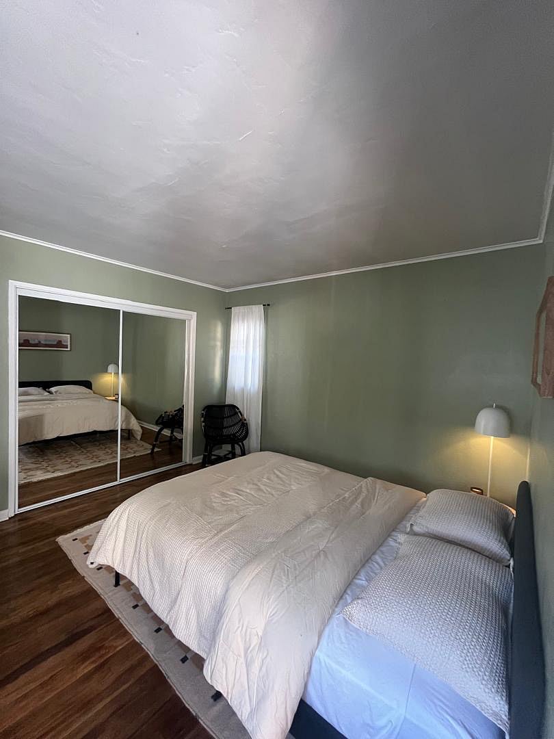 Furnished Finder property 395997_1 photo 6