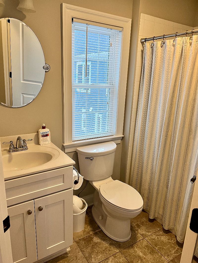 Furnished Finder property 396018_1 photo 10