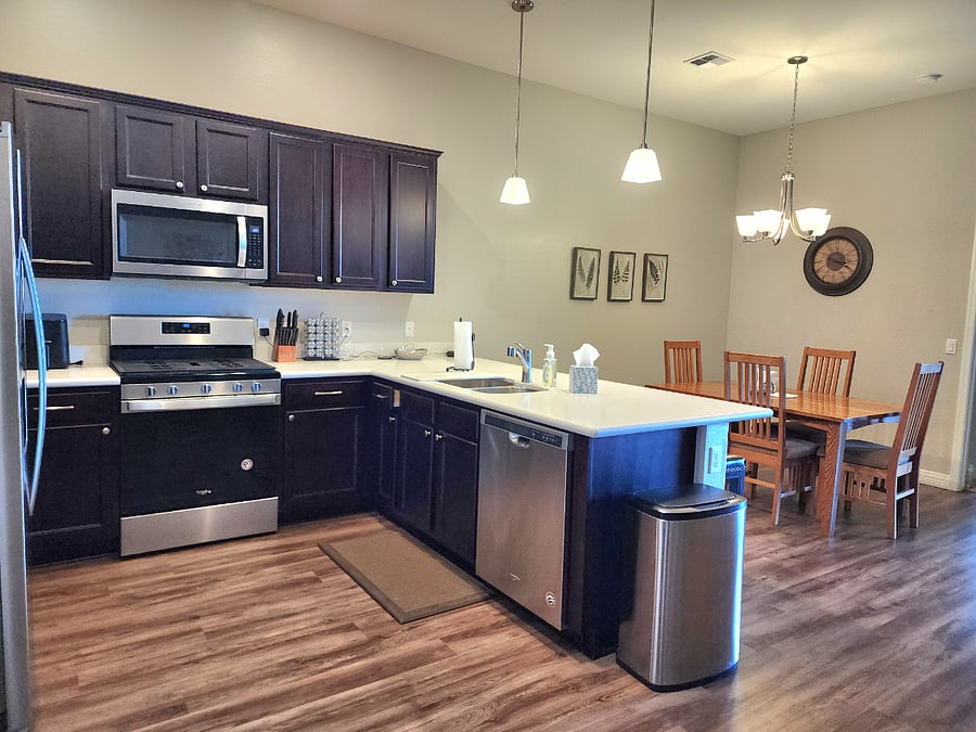 Furnished Finder property 396039_1 photo 3