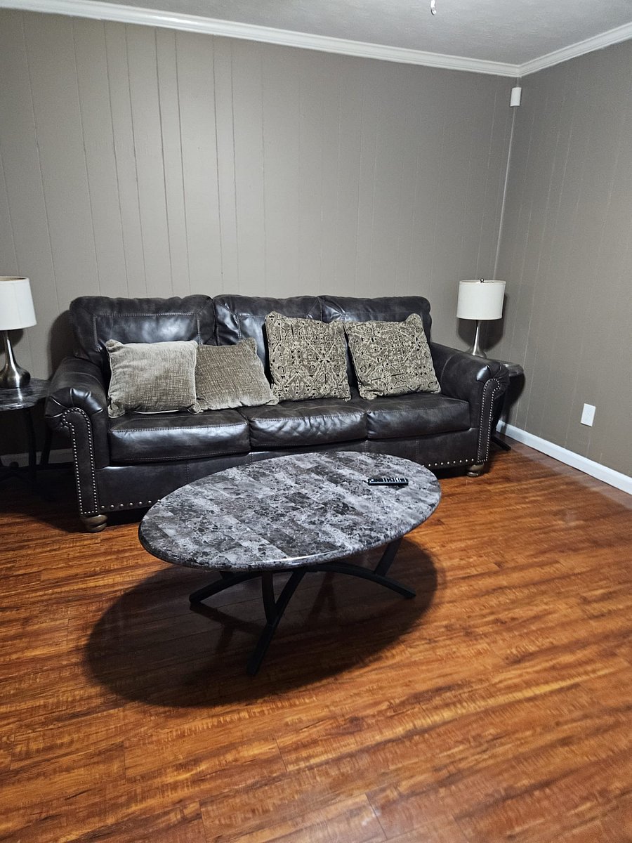 Furnished Finder property 396072_1 photo 8