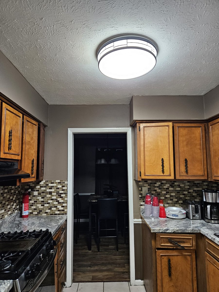 Furnished Finder property 396072_1 photo 24