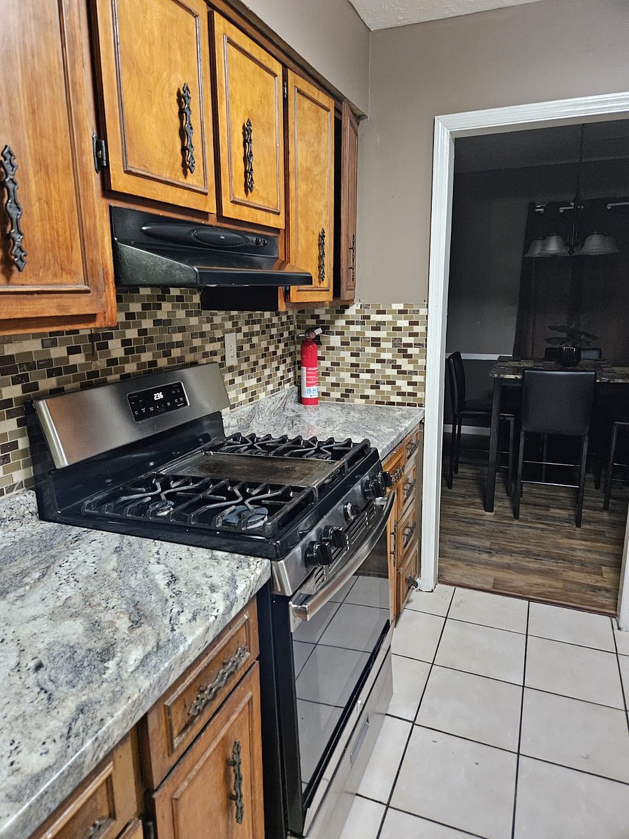 Furnished Finder property 396072_1 photo 44
