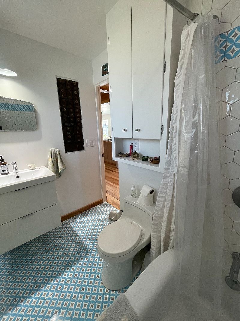 Furnished Finder property 396101_2 photo 14