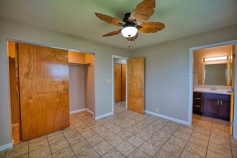 Master Bedroom sans furniture.
