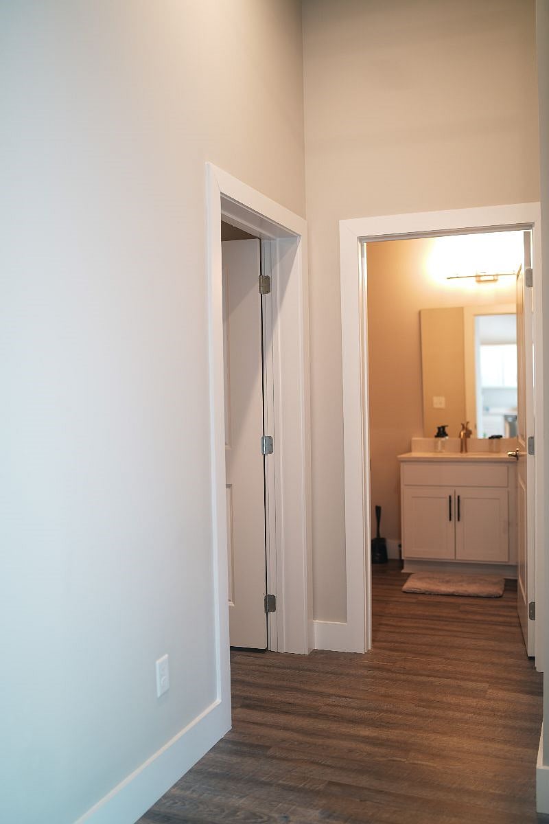 Furnished Finder property 396161_1 photo 13
