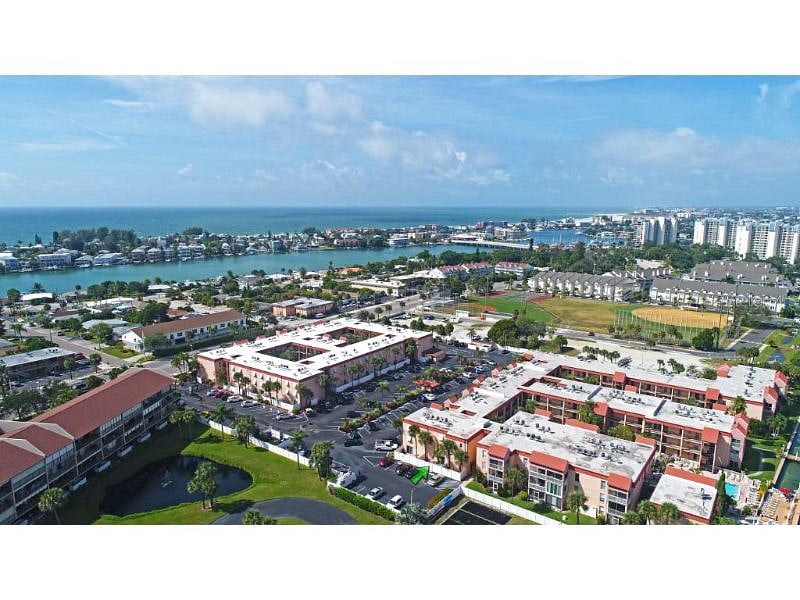 Furnished Finder property 396230_1 photo 21