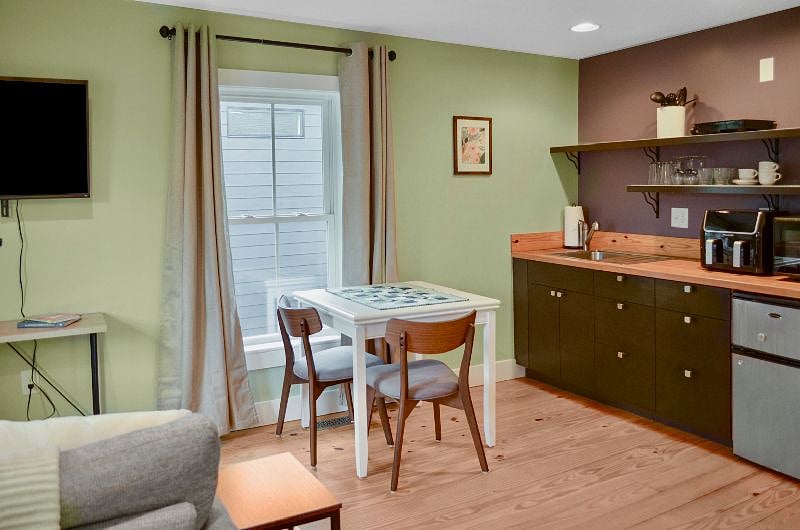 Furnished Finder property 396250_1 photo 10