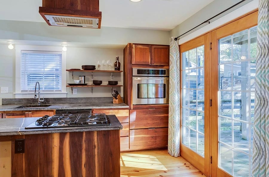 Spacious Kitchen
