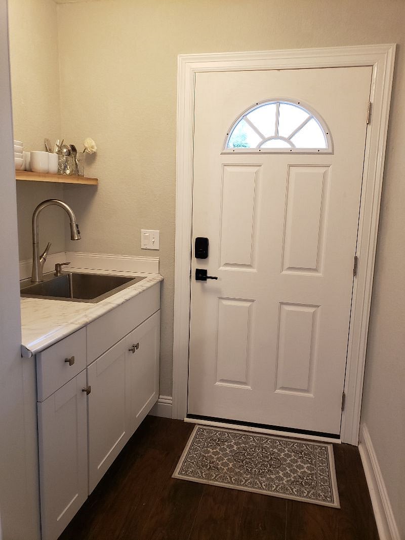 Furnished Finder property 396275_1 photo 8
