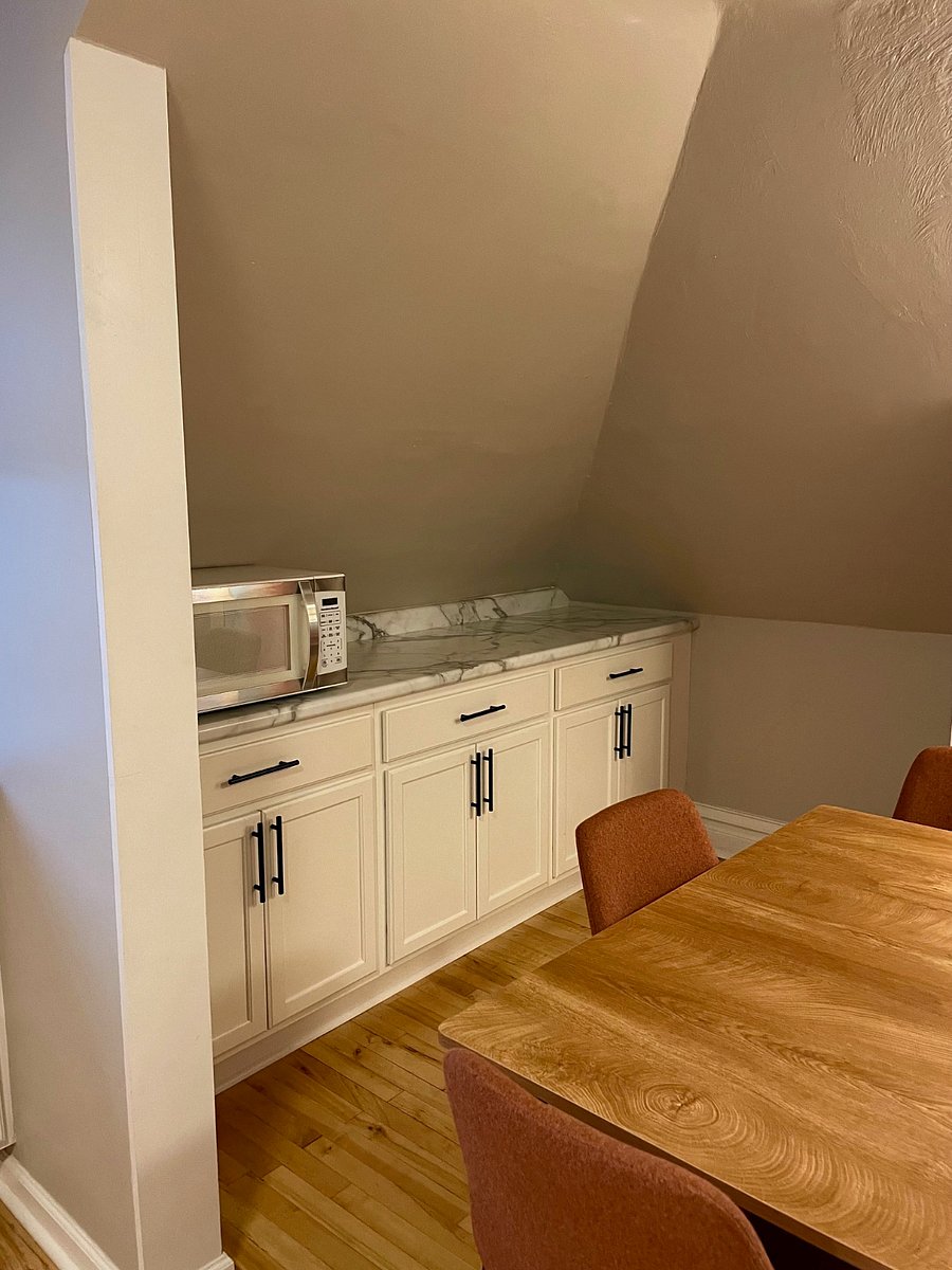Furnished Finder property 396332_2 photo 8