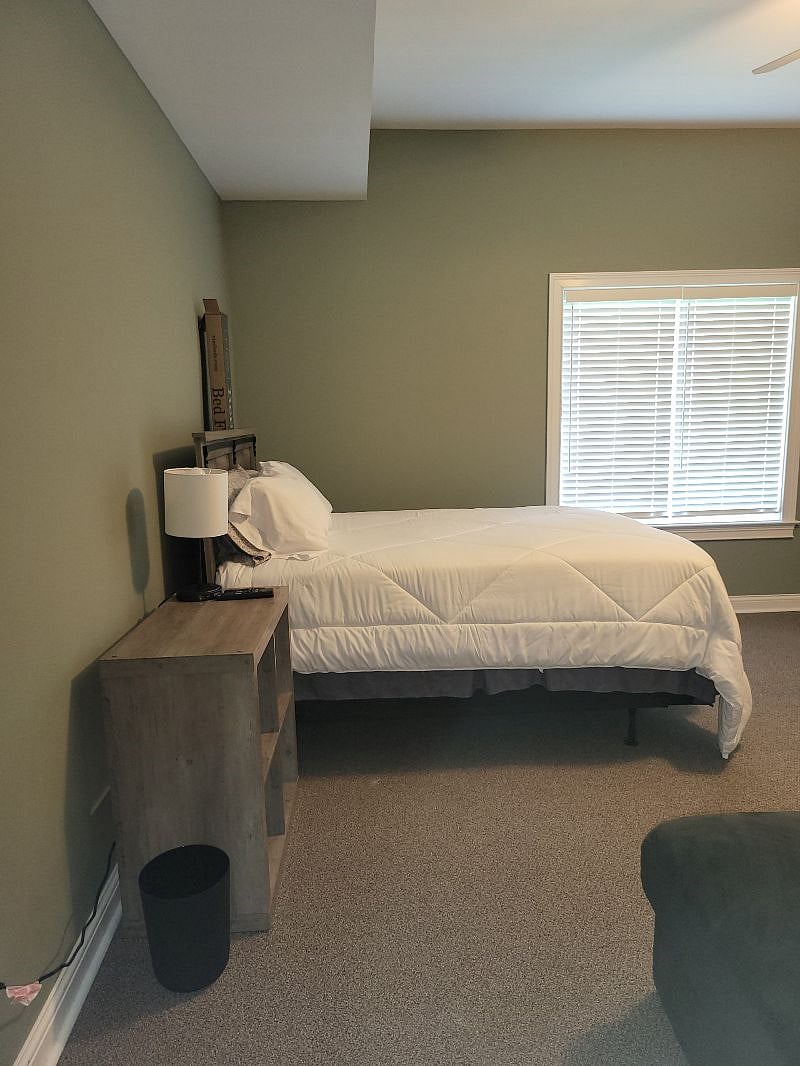 Bedroom #2 Lower level (Green room)