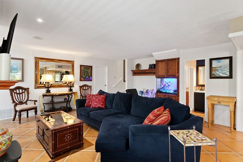 Furnished Finder property 396429_1 photo 15