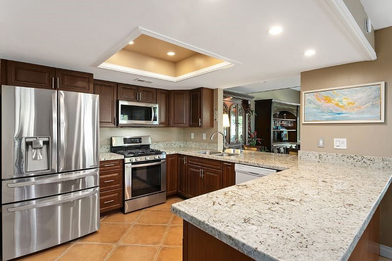 Furnished Finder property 396429_1 photo 21