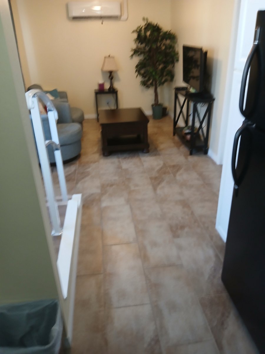 Furnished Finder property 396477_1 photo 6