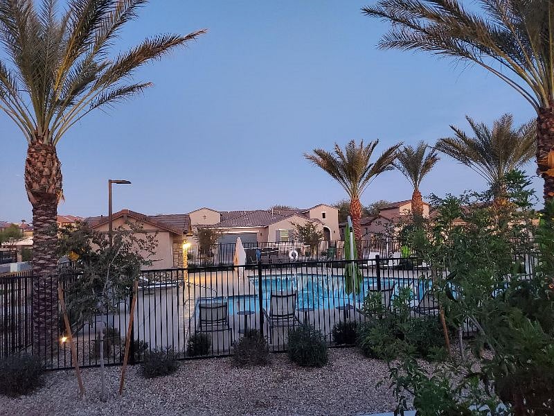 Furnished Finder property 396596_1 photo 14