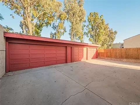 2 car Garage