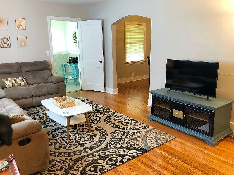 Furnished Finder property 396701_1 photo 4