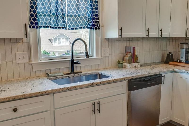 Furnished Finder property 396725_1 photo 11