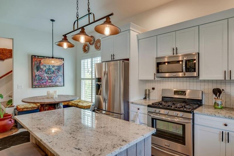 Furnished Finder property 396725_1 photo 12
