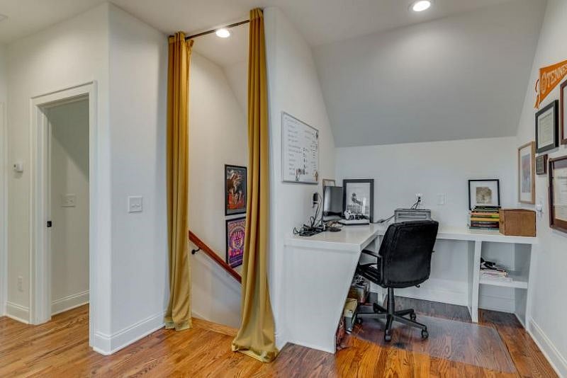 Furnished Finder property 396725_1 photo 22