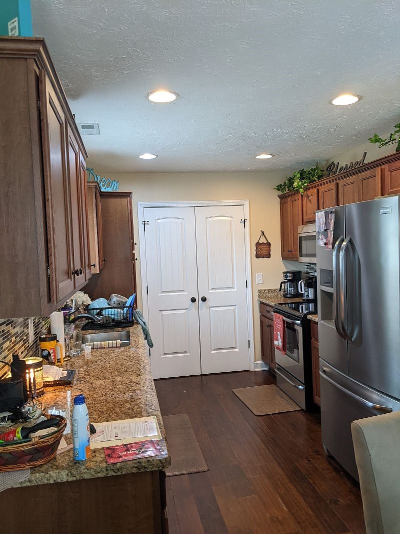 Furnished Finder property 396757_1 photo 9