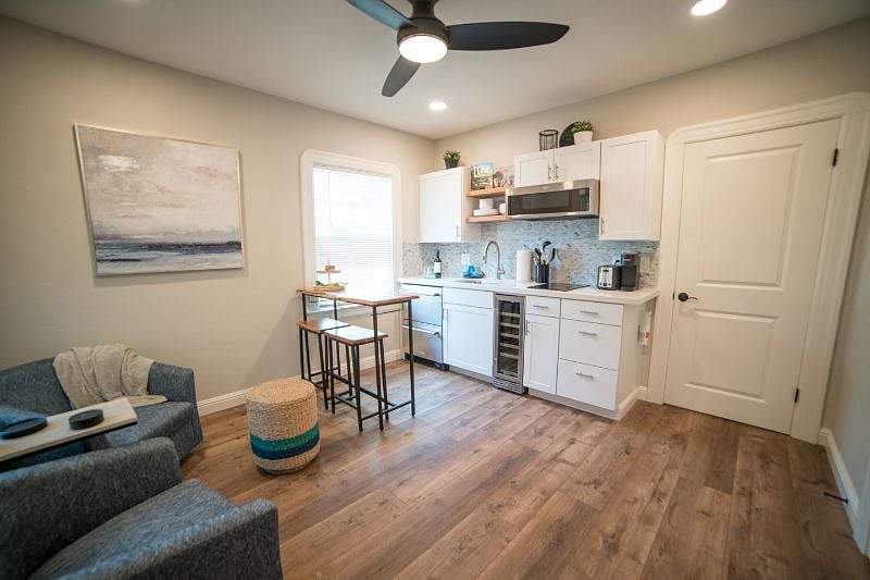 Furnished Finder property 396767_1 photo 13
