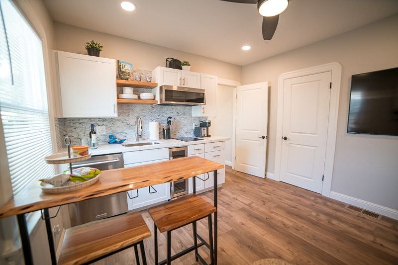 Furnished Finder property 396767_1 photo 16