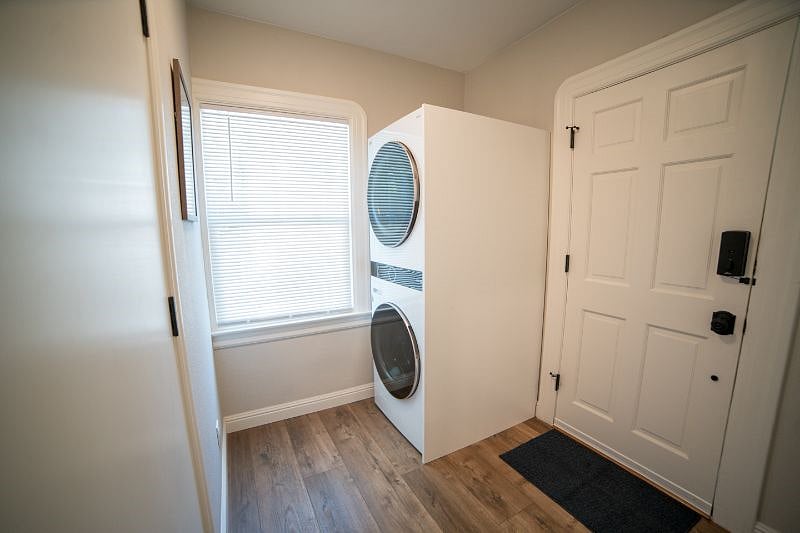 Furnished Finder property 396767_1 photo 23