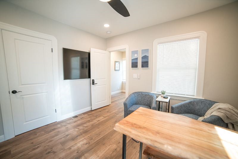 Furnished Finder property 396767_1 photo 17