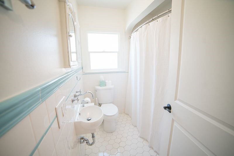 Furnished Finder property 396767_1 photo 30