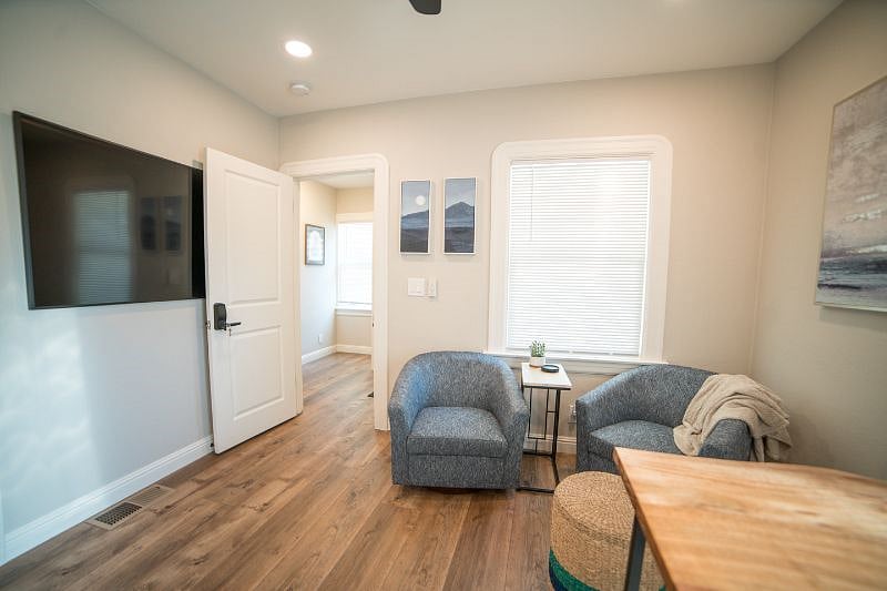 Furnished Finder property 396767_1 photo 22