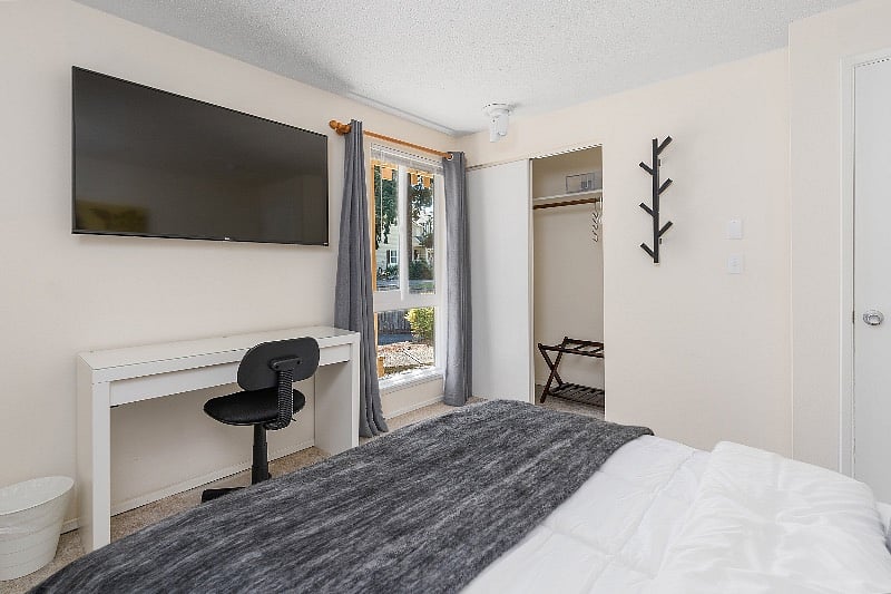 Furnished Finder property 396825_1 photo 4